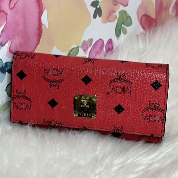 💯Authentic MCM Visetos Trifold Long Wallet🍀 - Picture 14 of 17